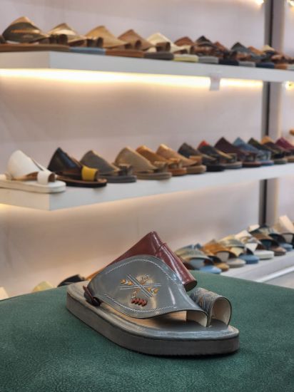 صورة شرقي مطرز مديل ف43